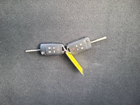 Used 2012 Buick Verano FWD image 25