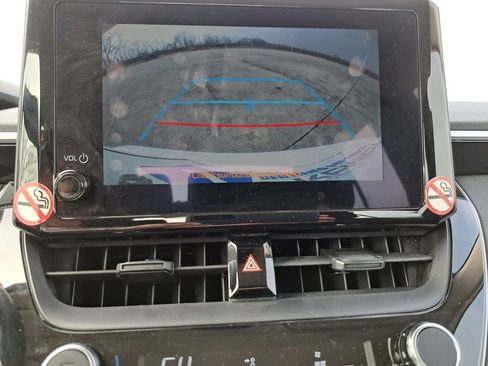 Used 2024 Toyota Corolla LE image 11