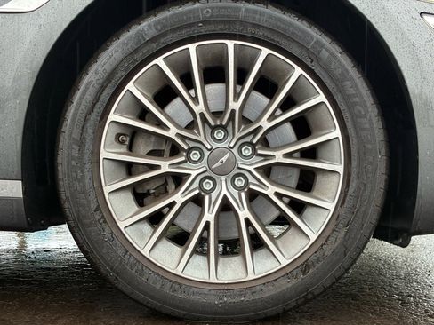 Used 2023 Genesis G80 2.5T image 9