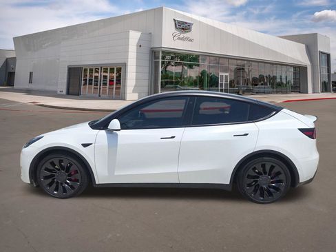 Used 2022 Tesla Model Y Performance AWD/4WD image 3