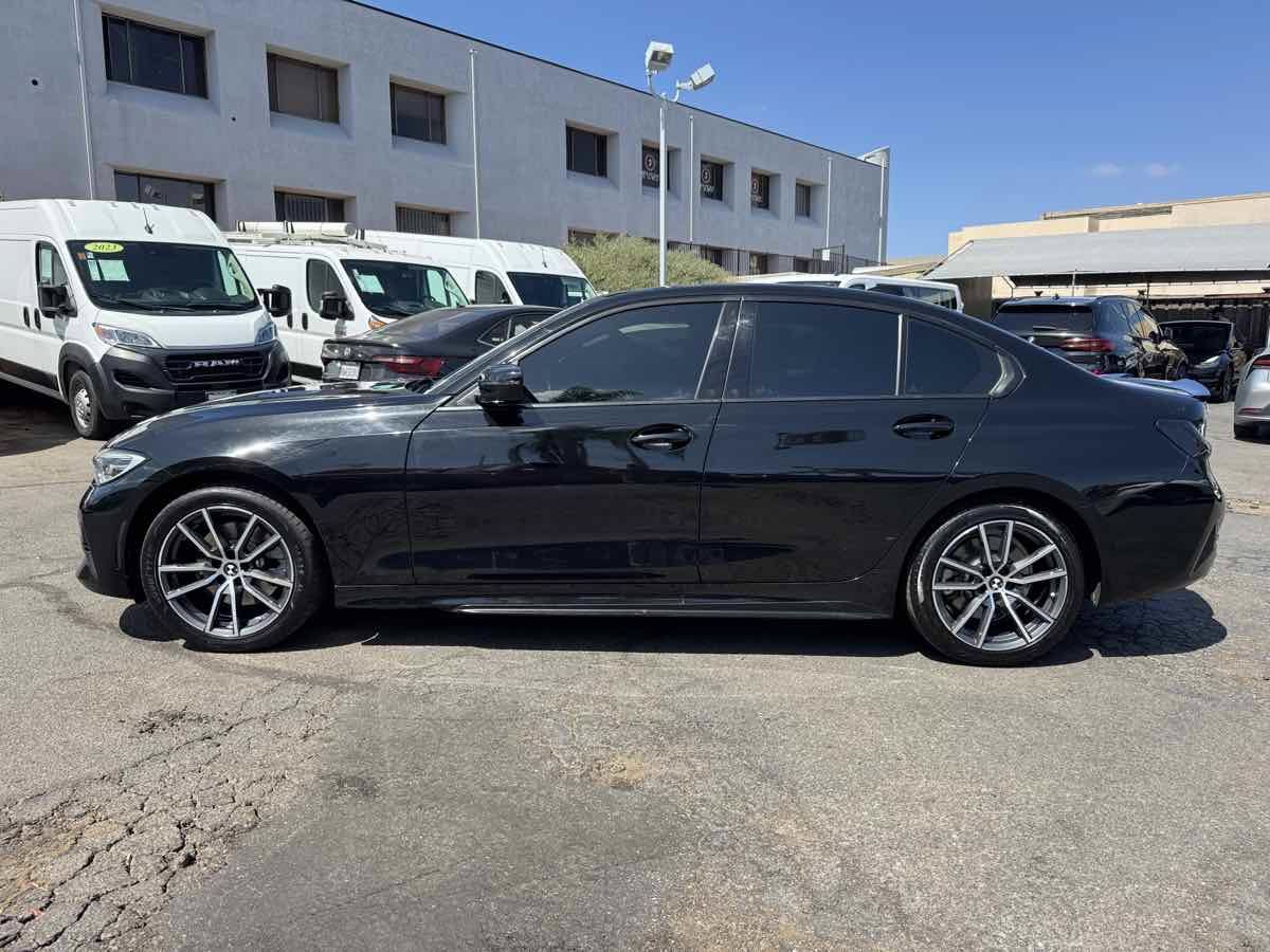Used 2020 BMW 330i Sedan w/ Premium Package RWD image 8