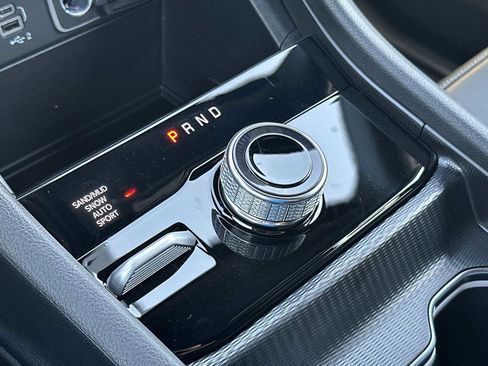 New 2025 Jeep Grand Cherokee L Limited image 21