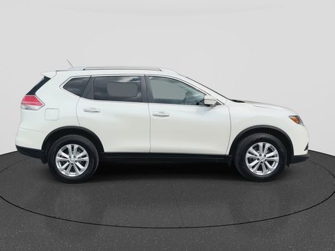Used 2015 Nissan Rogue SV w/ SV Premium Package image 9