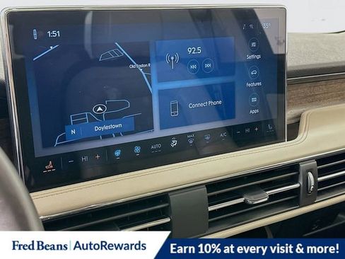 New 2026 Lincoln Corsair Reserve image 8