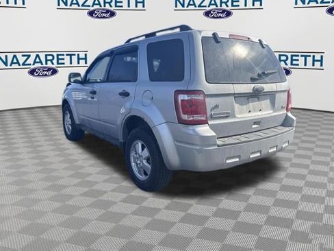 Used 2011 Ford Escape XLT w/ 201A Rapid Spec Order Code image 5
