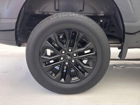 Used 2024 Ford F150 Lariat AWD/4WD image 8
