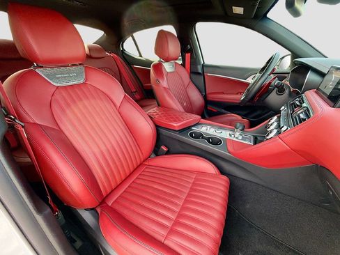 Used 2023 Genesis G70 2.0T w/ Sport Prestige Package image 30