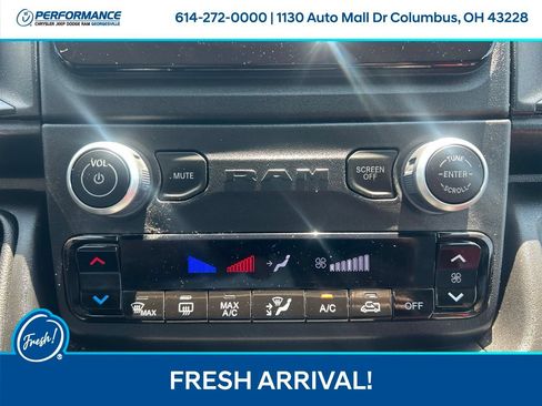 Used 2025 RAM ProMaster 1500 w/ Safety Group FWD image 22
