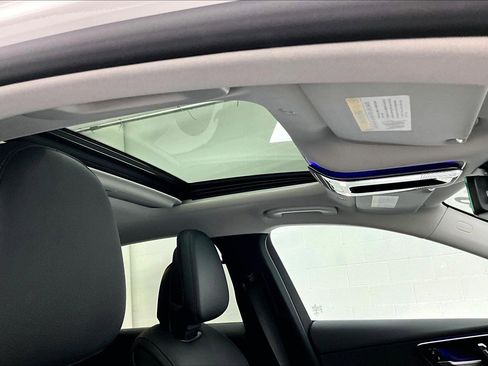 Certified 2023 Mercedes-Benz C 300 Sedan image 28