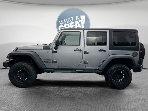 Used 2015 Jeep Wrangler Unlimited Sport w/ Quick Order Package 24S AWD/4WD image 7