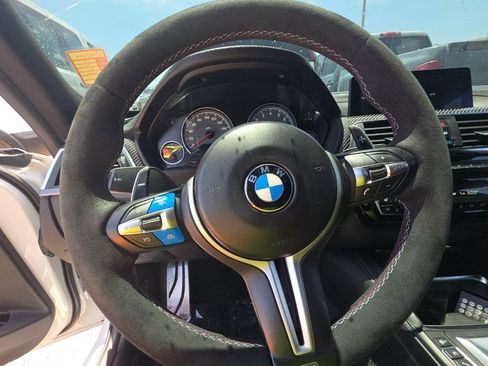 Used 2018 BMW M3 RWD image 3