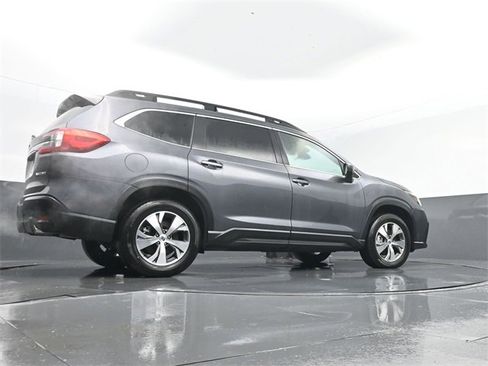 Used 2024 Subaru Ascent Premium w/ Convenience Package image 26