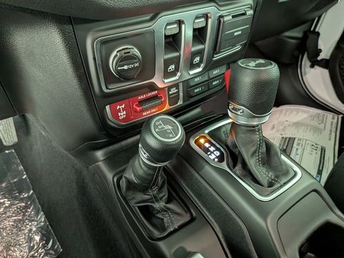 New 2026 Jeep Wrangler Sport AWD/4WD image 22