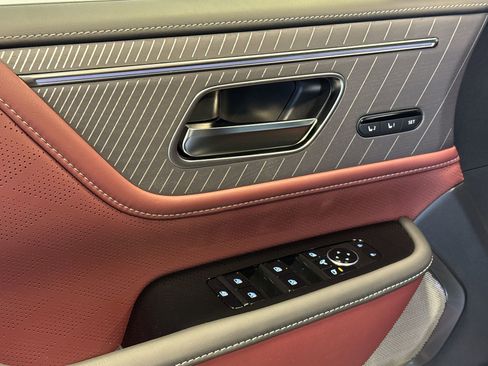 New 2026 INFINITI QX80 Autograph w/ Premium Cargo Package image 13