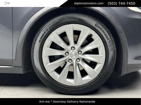 Used 2017 Tesla Model X 75D image 39