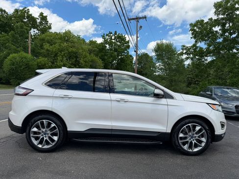 Used 2017 Ford Edge Titanium w/ Equipment Group 302A AWD/4WD image 7