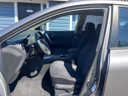 Used 2014 Nissan Rogue S w/ Convenience Package image 10