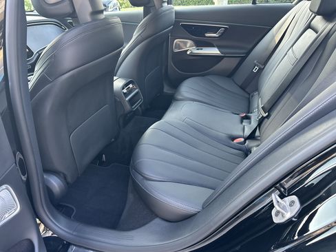 Certified 2025 Mercedes-Benz E 450 4MATIC Sedan w/ Multicontour Seating Package image 40