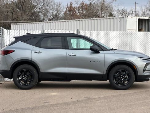 New 2026 Chevrolet Blazer LT w/ Convenience Package AWD/4WD image 3