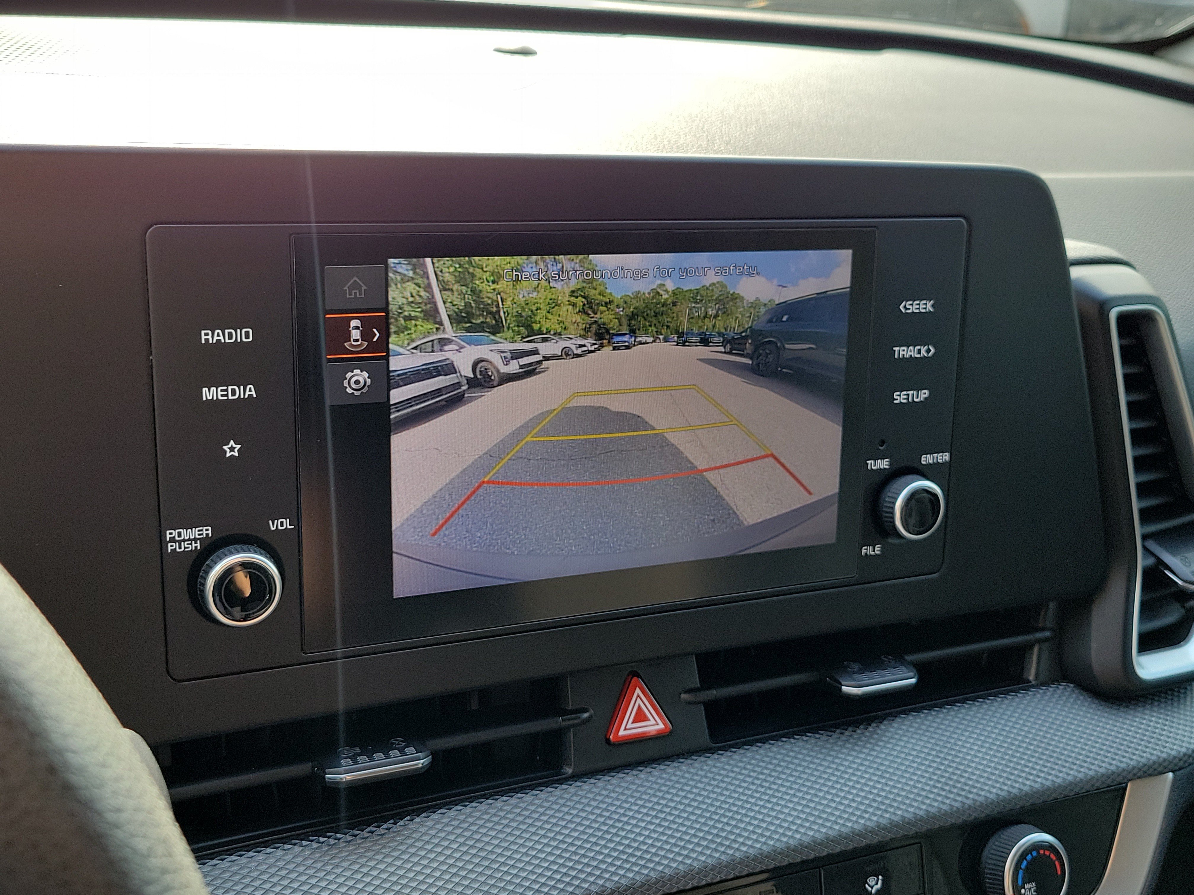 Certified 2023 Kia Sportage LX FWD image 32