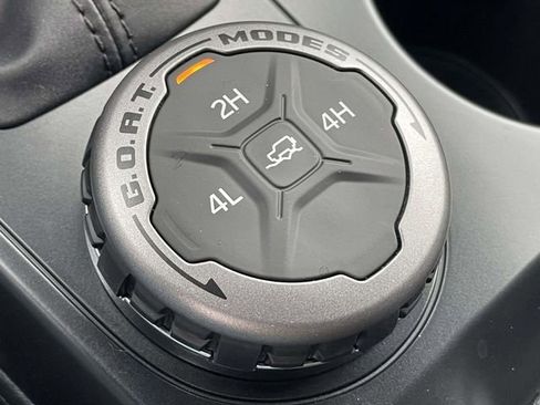 New 2025 Ford Bronco Outer Banks image 15