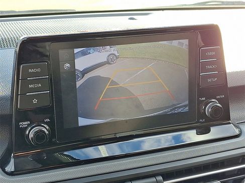 Used 2023 Kia Seltos LX image 18