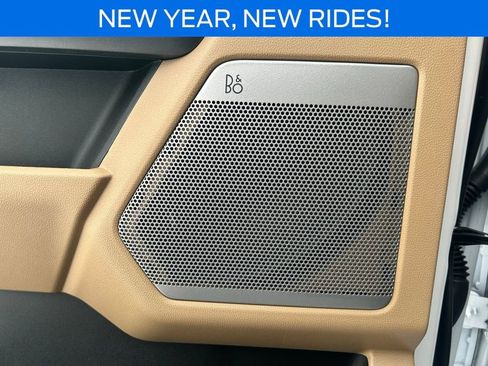 New 2026 Ford F250 Lariat w/ Black Appearance Package image 15