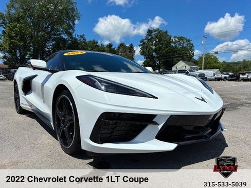 Used 2022 Chevrolet Corvette Stingray Coupe w/ 1LT RWD image 7