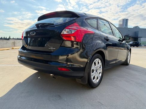 Used 2013 Ford Focus SE FWD image 9