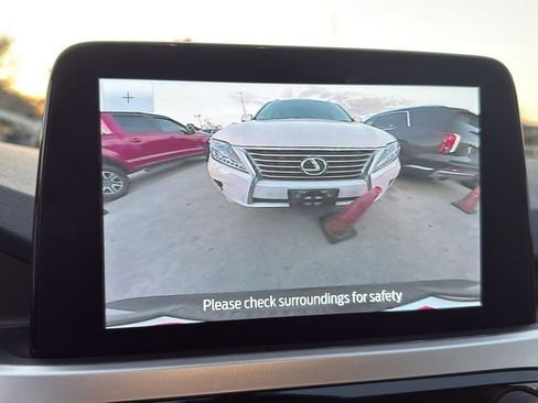 Used 2020 Ford Escape SE image 19