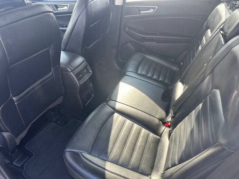 Used 2017 Ford Edge SEL w/ Equipment Group 201A AWD/4WD image 21