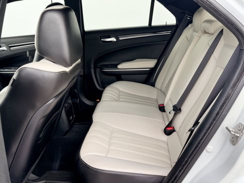Used 2020 Chrysler 300 S RWD image 25