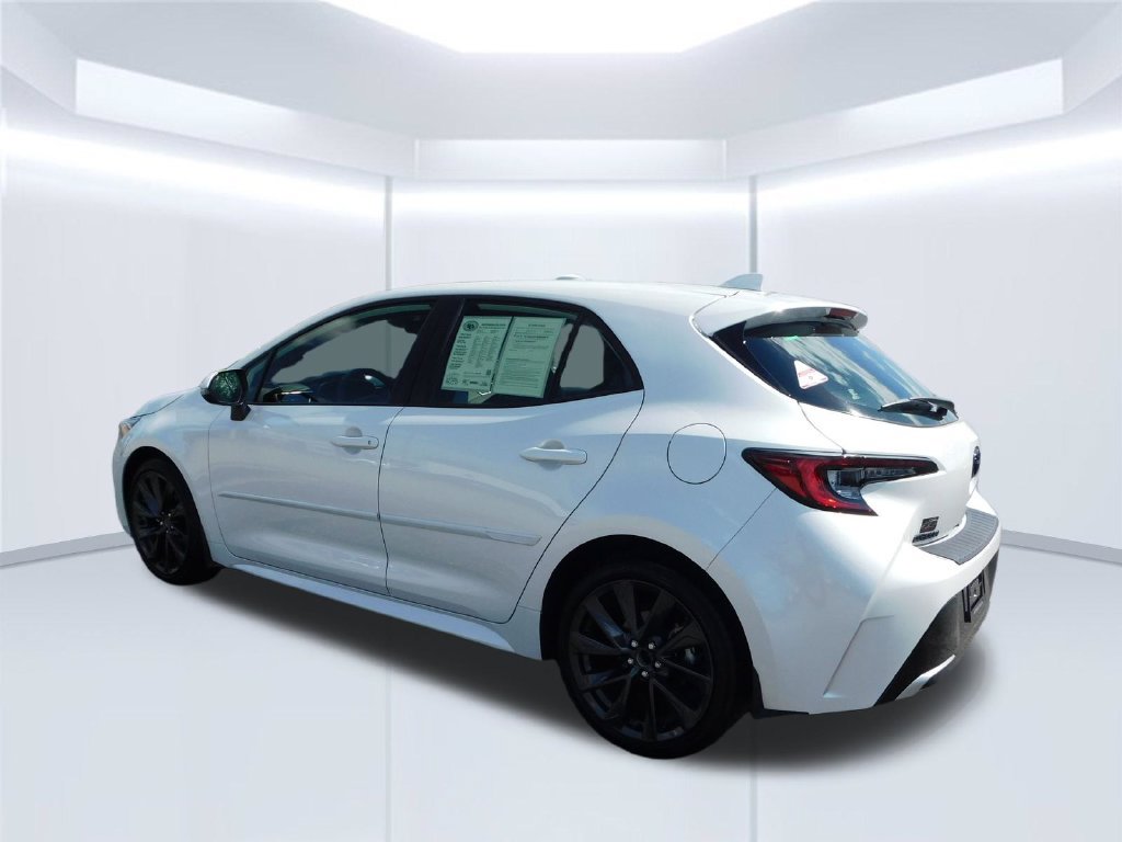 Used 2024 Toyota Corolla XSE FWD image 5