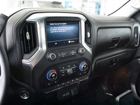 Certified 2022 Chevrolet Silverado 1500 RST image 21