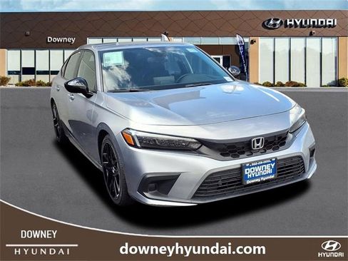 Used 2024 Honda Civic Sport image 3