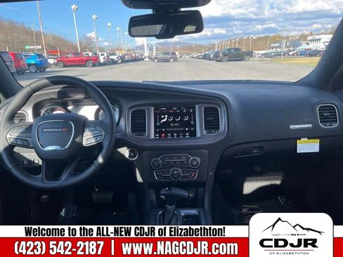 New 2023 Dodge Charger SXT image 19