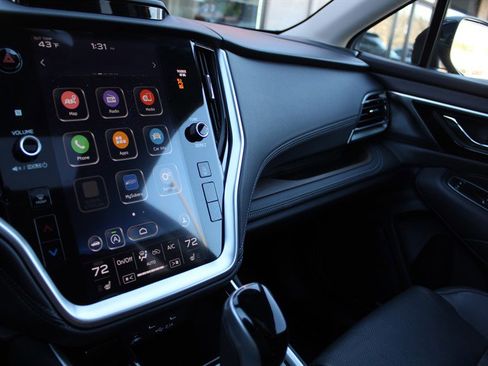 Used 2022 Subaru Outback Limited image 16