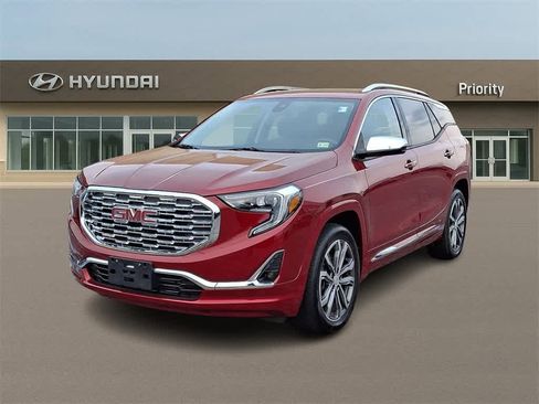 Used 2019 GMC Terrain Denali w/ Driver Alert Package II image 1