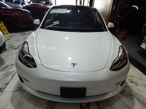 Used 2023 Tesla Model 3 Long Range image 2