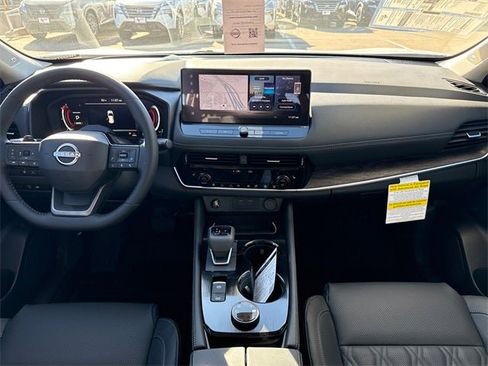 New 2026 Nissan Rogue Platinum w/ Tech Package image 13