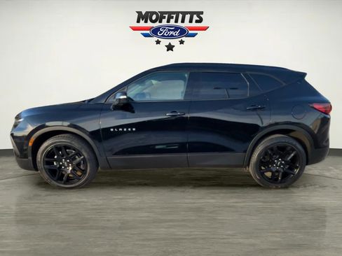 Used 2022 Chevrolet Blazer LT w/ Sound & Technology Package image 2