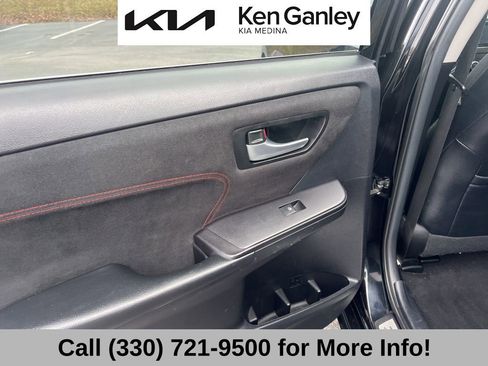 Used 2015 Toyota Camry XSE w/ Advanced Technology Package image 46