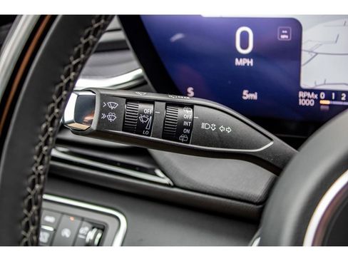 New 2026 Buick Enclave Sport Touring w/ Super Cruise Package image 33