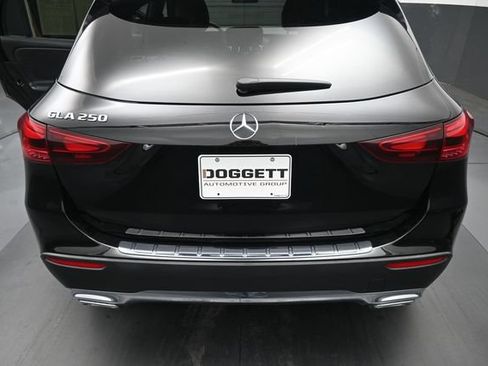 Certified 2025 Mercedes-Benz GLA 250 image 10