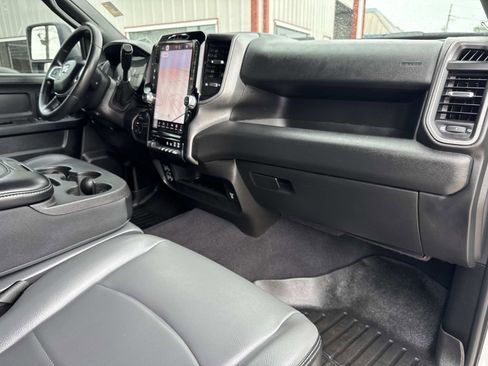 Used 2025 RAM 2500 Tradesman AWD/4WD image 12