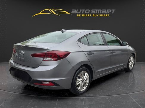 Used 2019 Hyundai Elantra SEL w/ Cargo Package FWD image 5