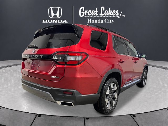 New 2026 Honda Pilot Touring image 7