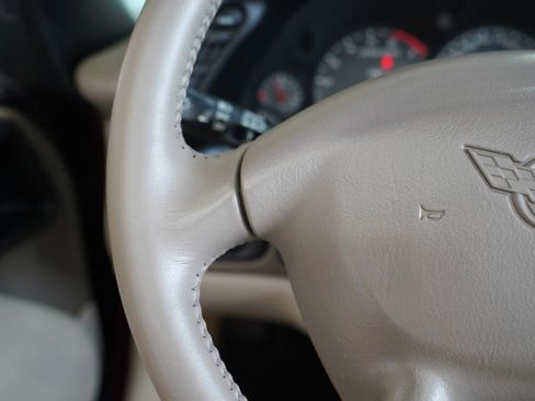 Used 2003 Chevrolet Corvette Convertible w/ Preferred Equipment Group1 image 21