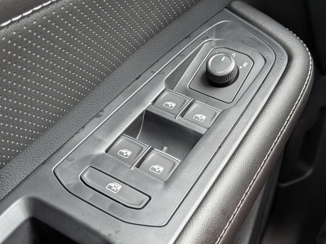 New 2026 Volkswagen Atlas SE FWD image 26