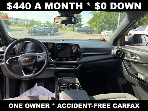 Used 2026 Chevrolet Equinox LT FWD image 39